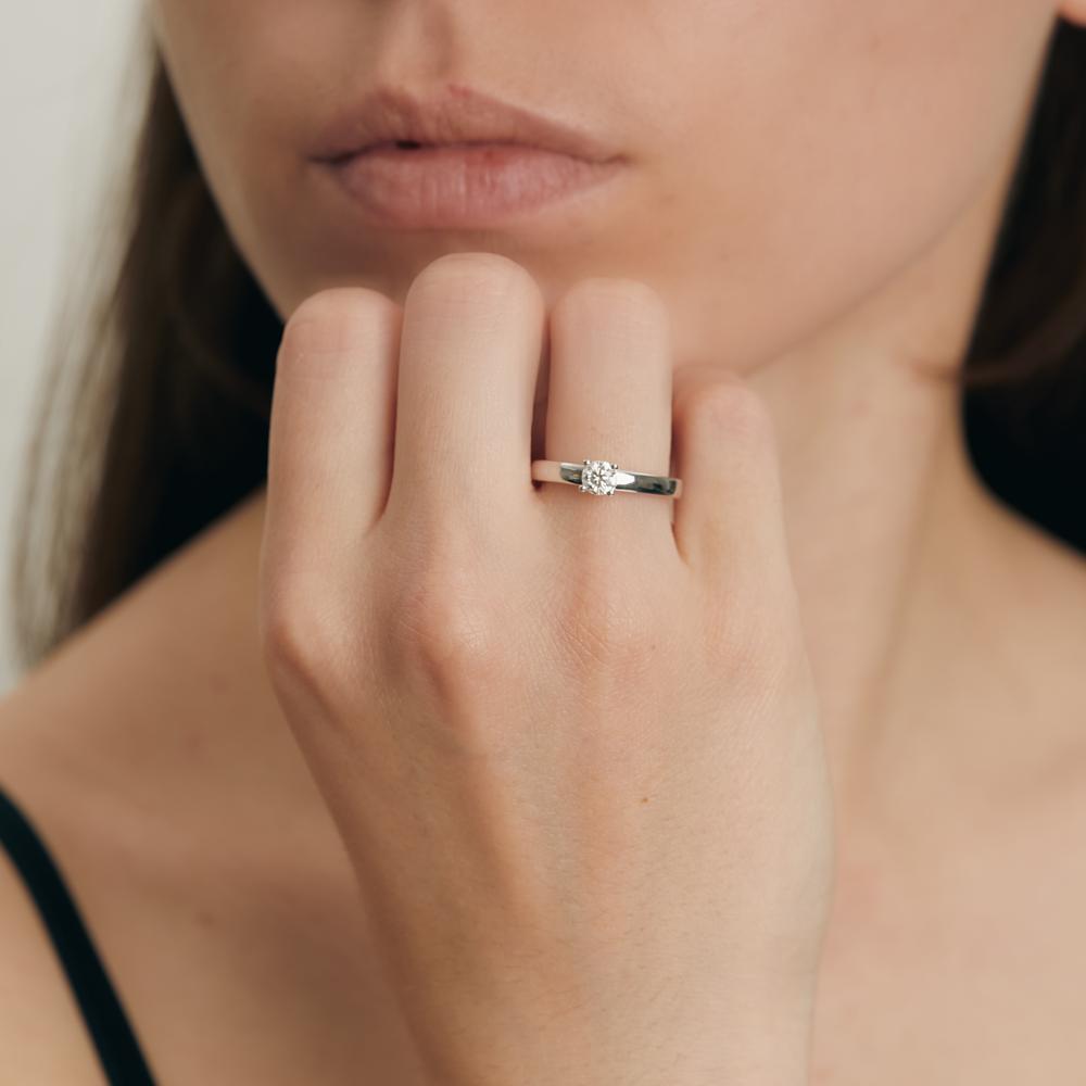 Solitaire ring 18k White Gold Diamond White, 0.33 ct, brilliant, w-si