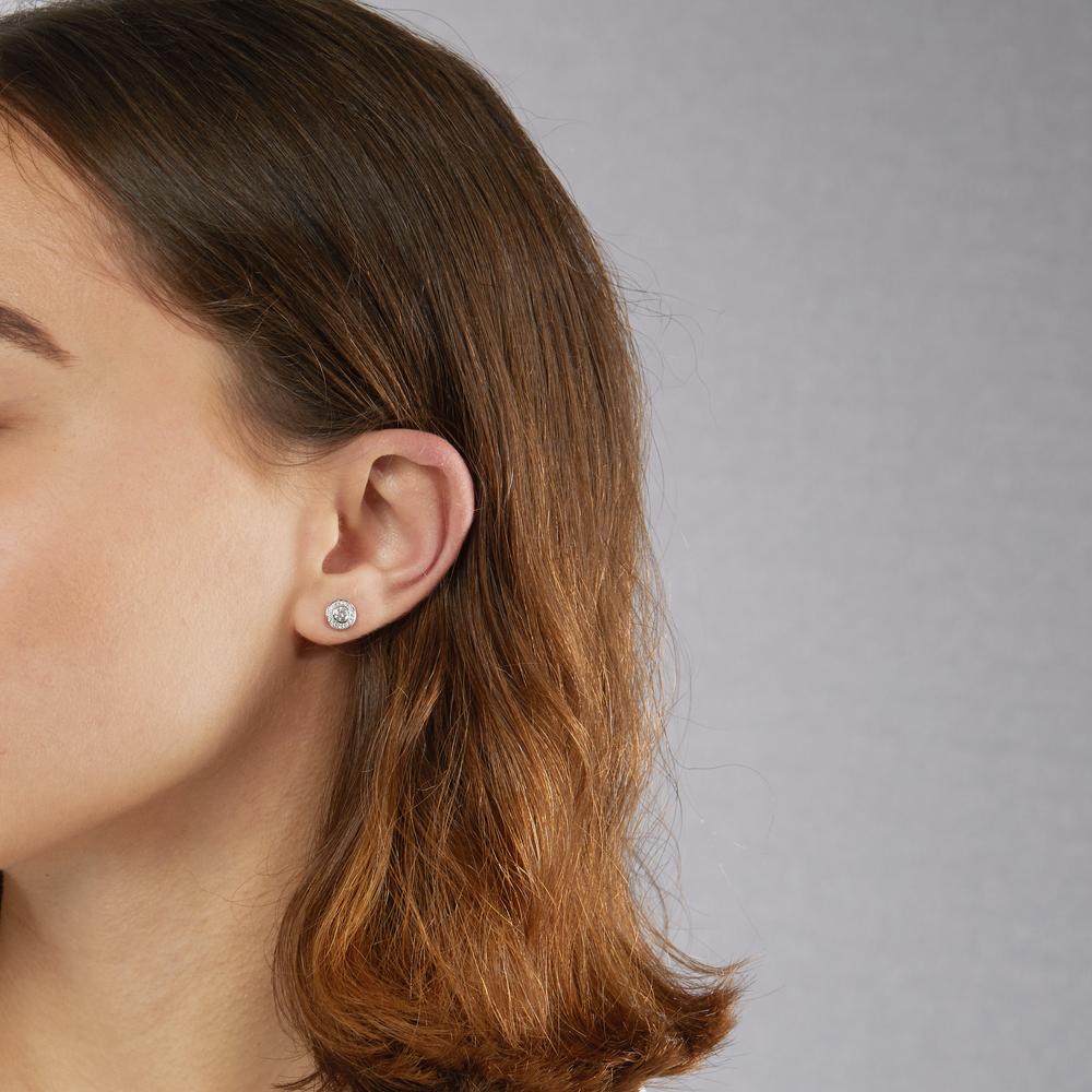 Stud earrings 18k White Gold Diamond 0.39 ct, 34 Stones, w-si Ø7 mm