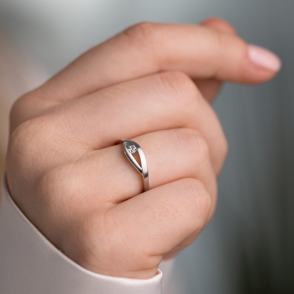 Ring 9k White Gold Zirconia