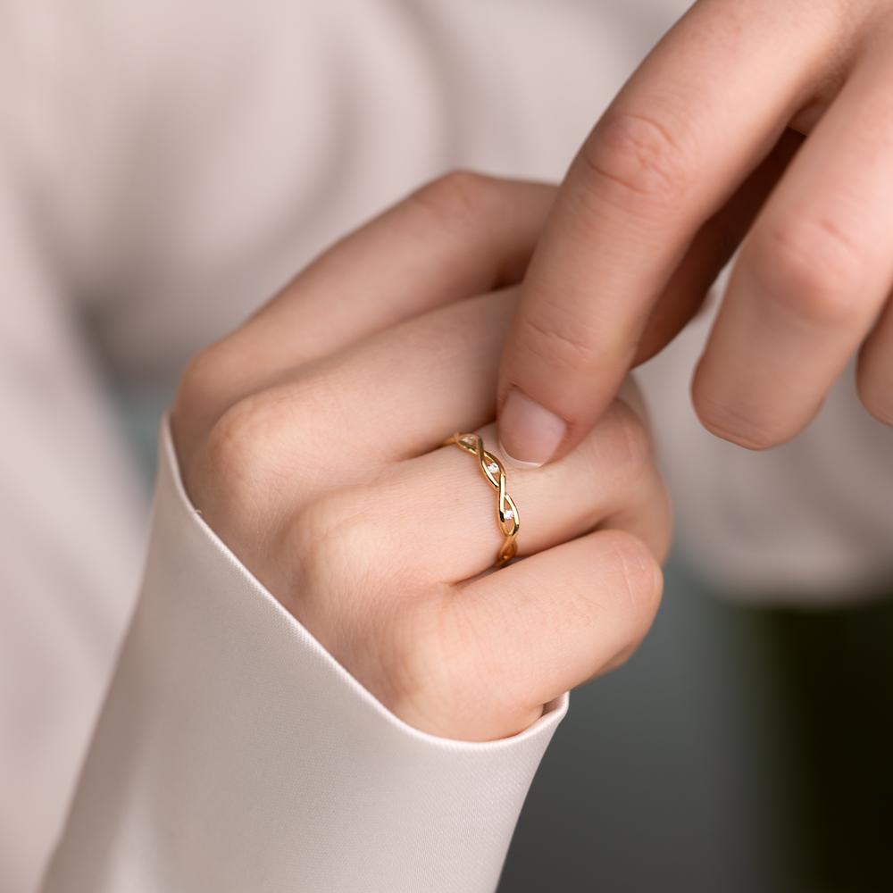 Ring 9k Yellow Gold Zirconia 4 Stones