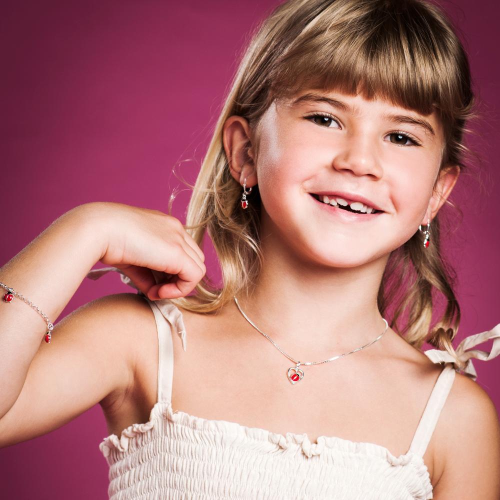 543341_540685_113038_j