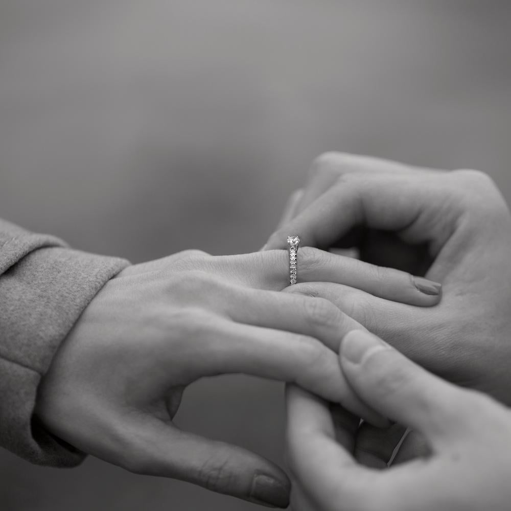 Solitaire ring 18k White Gold Diamond 0.31 ct, 23 Stones, w-si