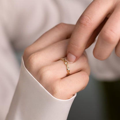Ring 9k Yellow Gold Zirconia 4 Stones