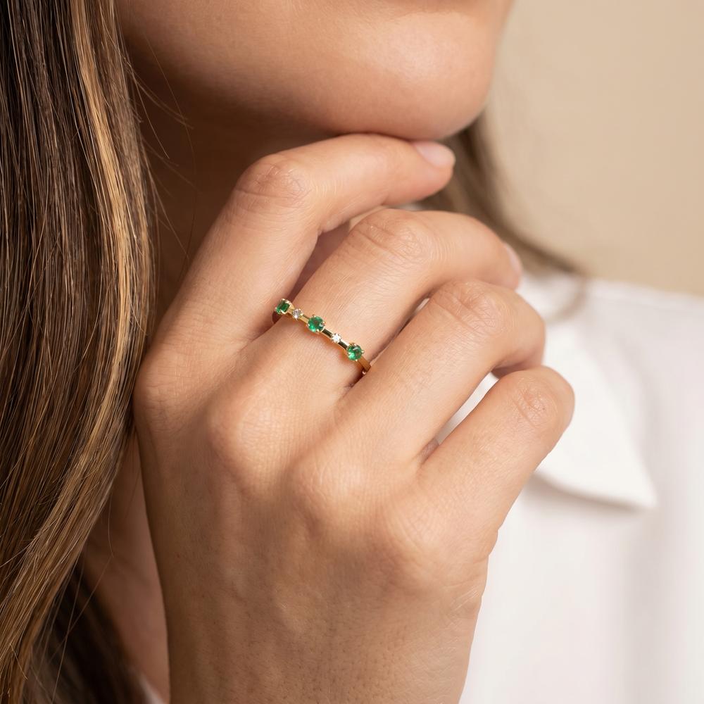 605334_m